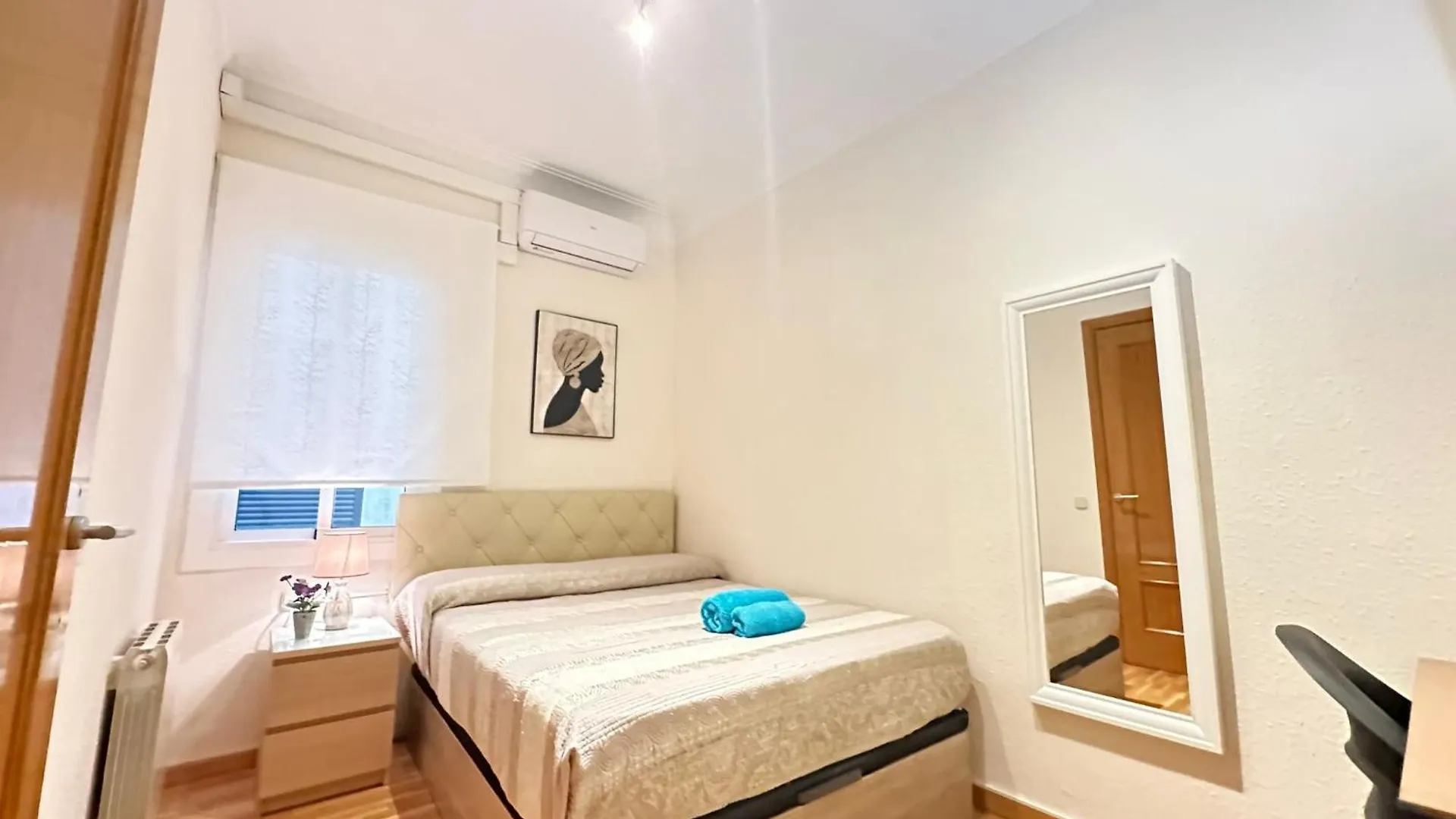Rooms Argo Barcelona Bed & Breakfast