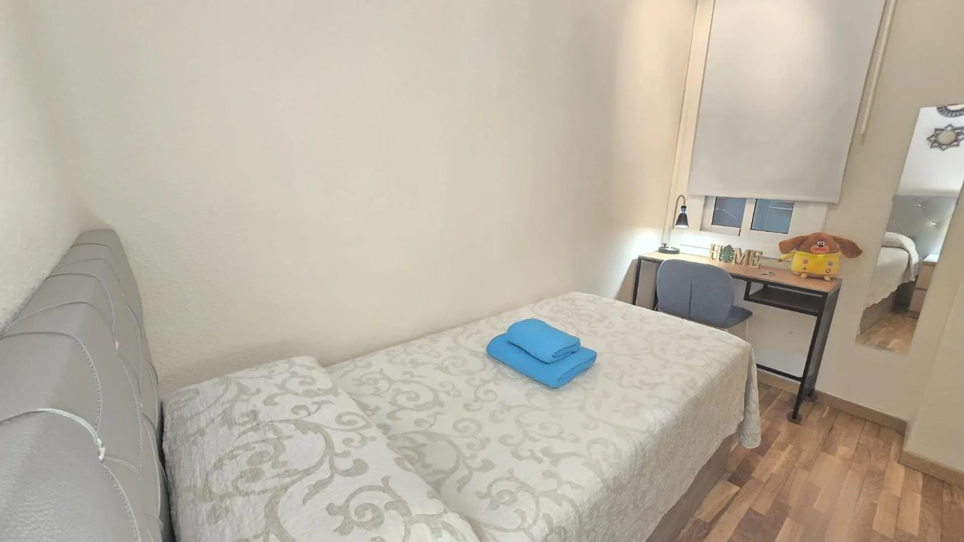 Bed & Breakfast Rooms Argo Barcelona